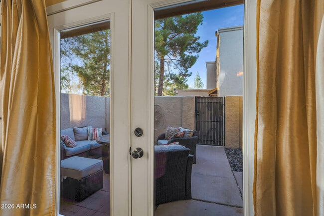 Building Photo - 4240 N 81st St