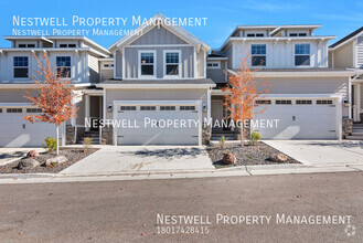 Building Photo - Amazing 3-bed Townhome in Lehi