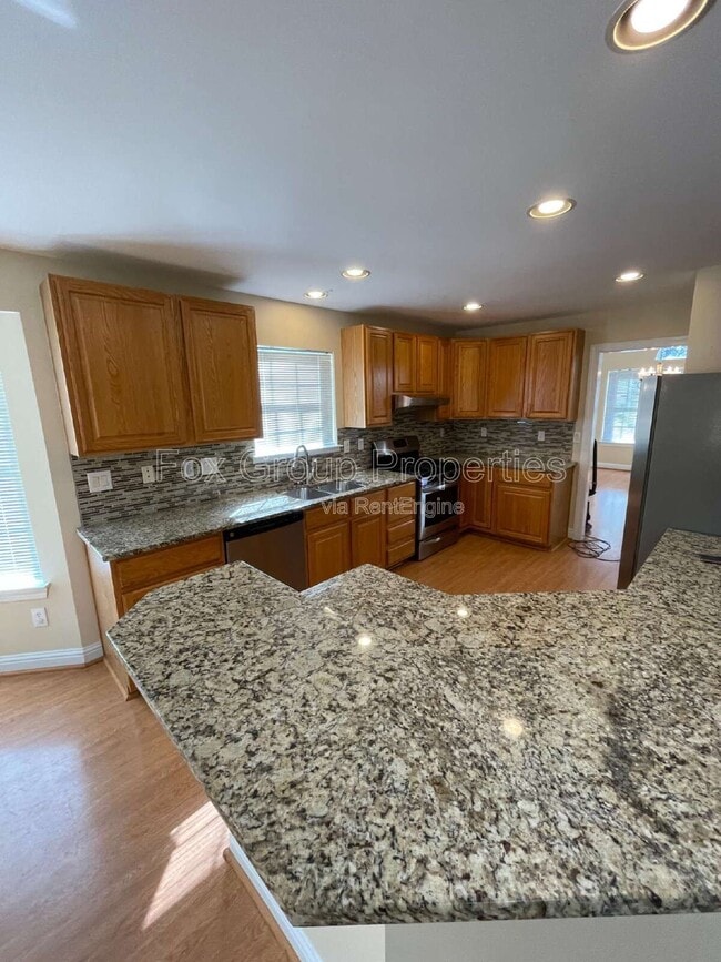 Building Photo - 20329 Berry Cir