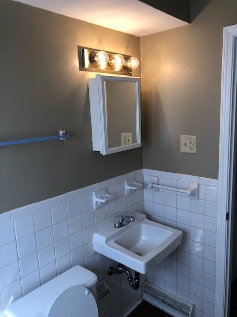 Bathroom - 438 San Juan Dr