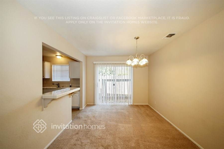 Building Photo - 3725 17th Ave