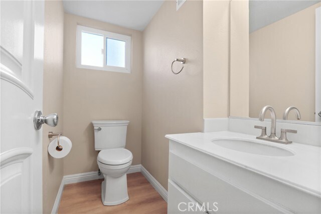 Building Photo - 989 W Imperial Hwy