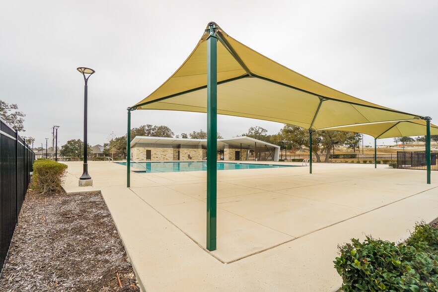 Building Photo - 5754 Companion Lp