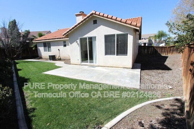 Building Photo - 40269 Miklich Dr