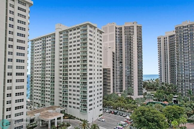 Building Photo - 3400 Galt Ocean Dr