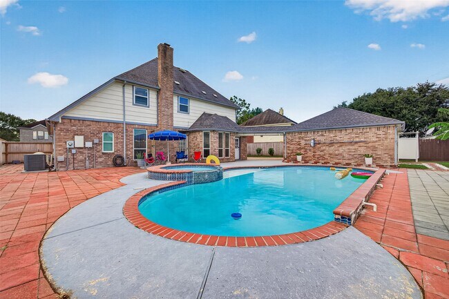 Building Photo - 14414 Ardwell Dr