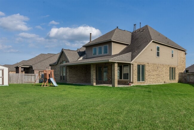 Building Photo - 1330 Watercrest Park Ln