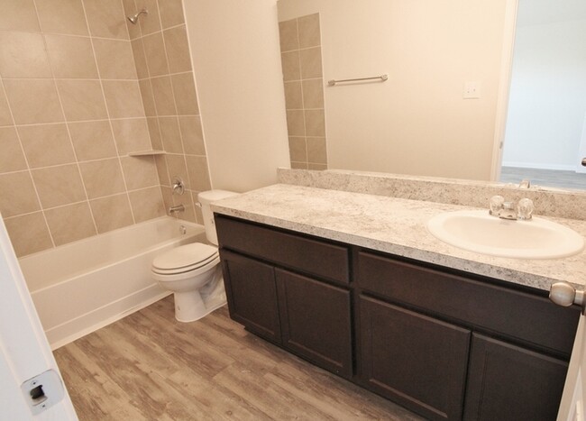 Building Photo - 4314 Almeda Meadows Dr