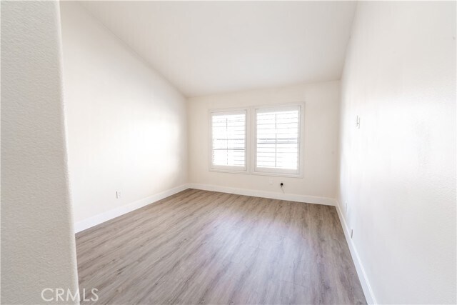 Building Photo - 99 Montana Del Lago Dr