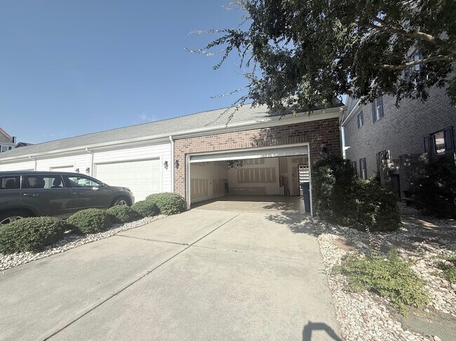 Building Photo - 951 Hendrick Ave