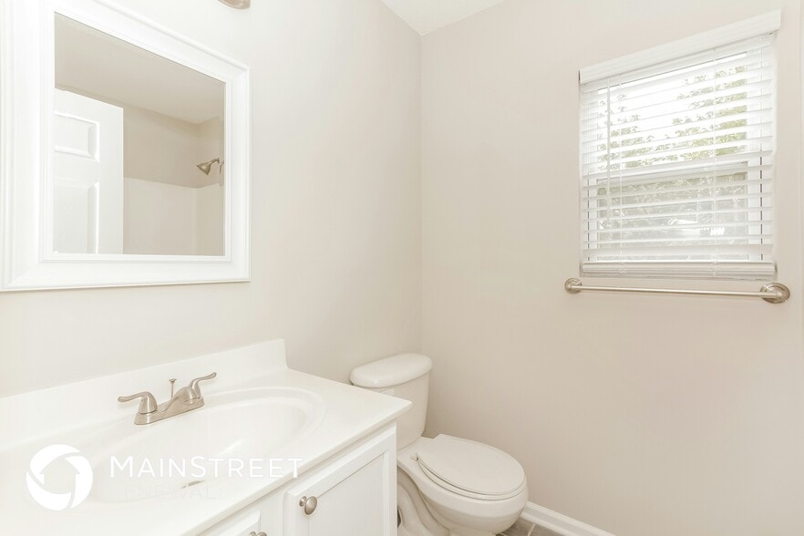 Building Photo - 514 Tallwood Ct