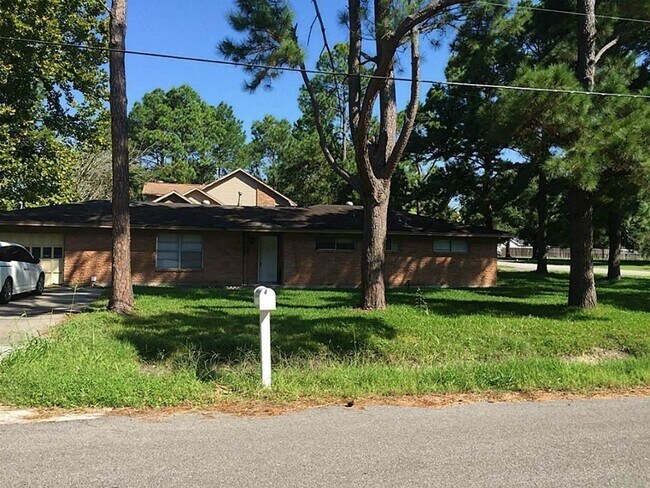 Primary Photo - Gorgeous all renovated Home in Texas City,...