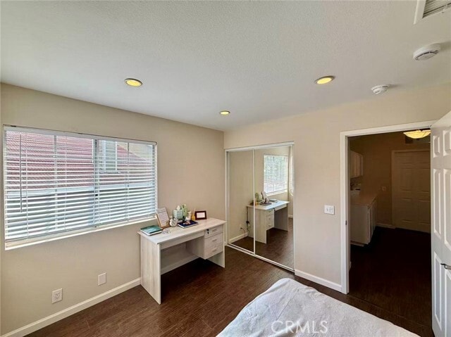 Building Photo - 15452 Quiet Oak Dr