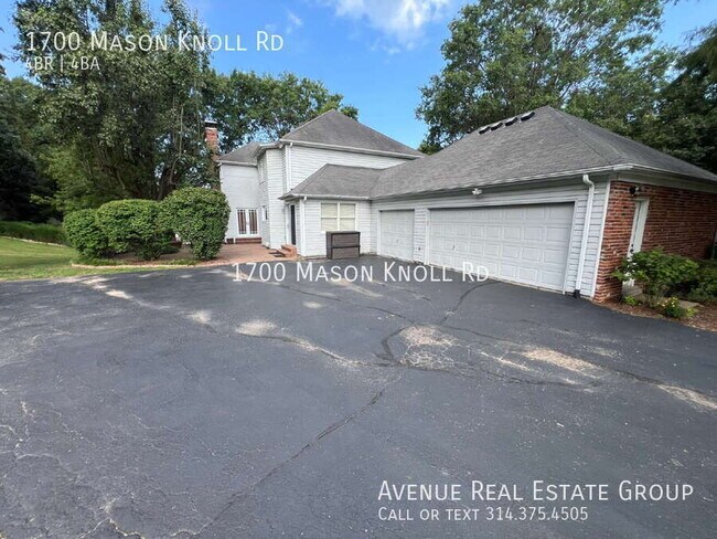 Building Photo - 1700 Mason Knoll Rd