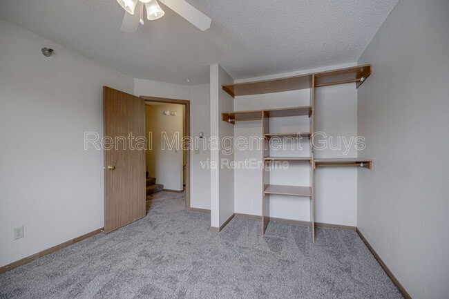 Building Photo - 434 1st Ave NE