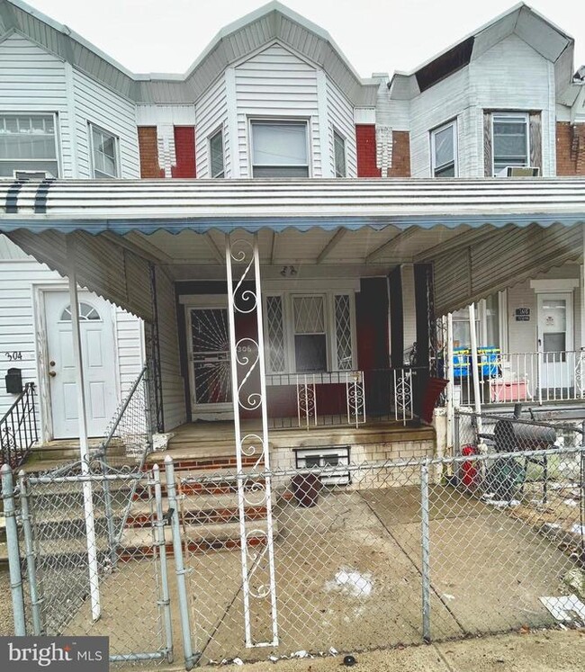 Building Photo - 306 Lindley Ave