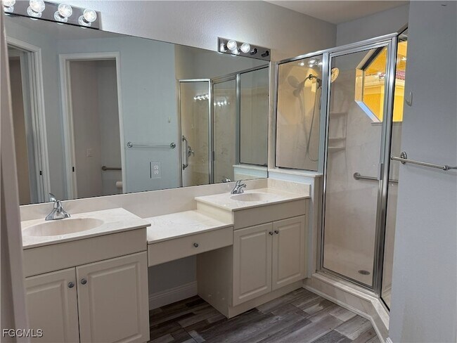 Building Photo - 15751 Prentiss Pointe Cir