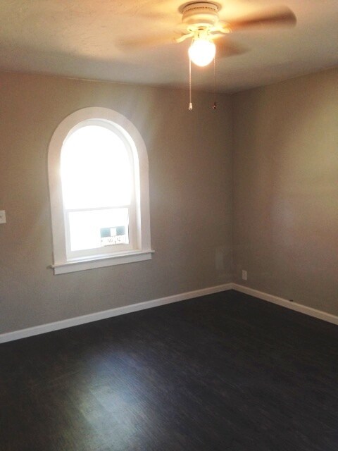 Building Photo - North Morgan Hill 2 Bedroom Available Now!