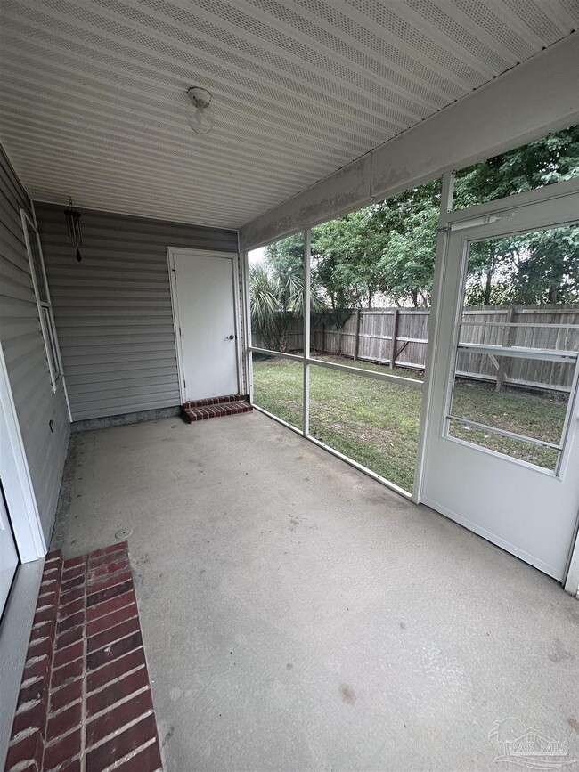 Building Photo - 3180 Birdseye Cir