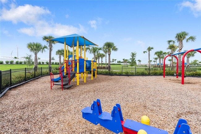 Building Photo - 15115 Sea Salt Wy