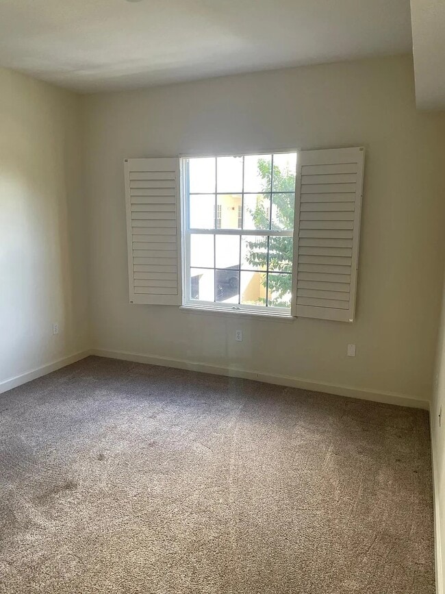 Building Photo - 4177 S Orange Blossom Trl