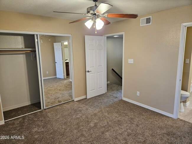 Building Photo - 935 N Granite Reef Rd