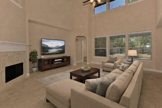 Building Photo - 126 Hearthshire Cir