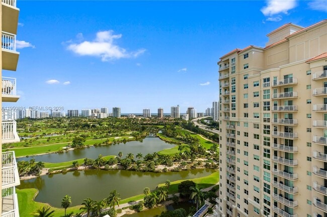 Building Photo - 19501 W Country Club Dr