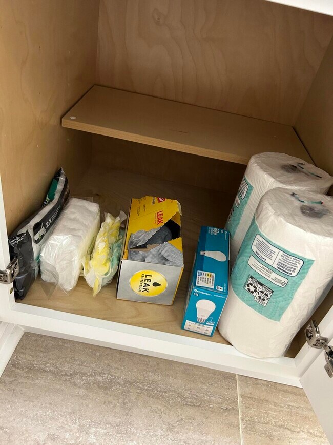 Building Photo - 13383 Bedford Mews Ct