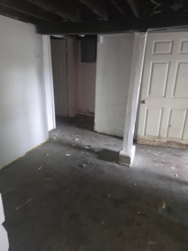 Building Photo - 1279 Purcell Ave