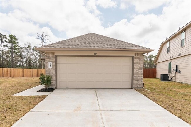 Primary Photo - 7618 Merrylands Dr