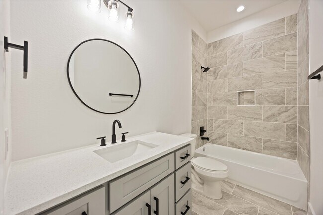 Building Photo - 6528 Tuskegee St