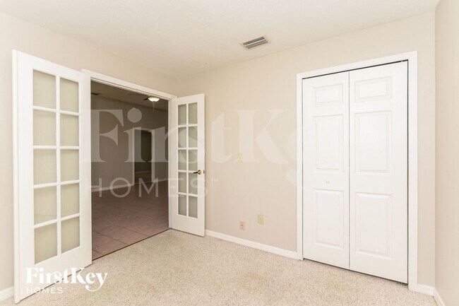 Building Photo - 8858 Parliament Ct