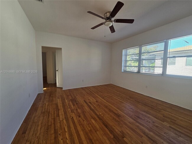 Building Photo - 781 SW 11th St