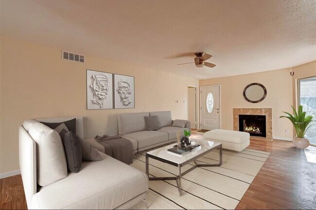 Building Photo - 9700 Leawood Blvd