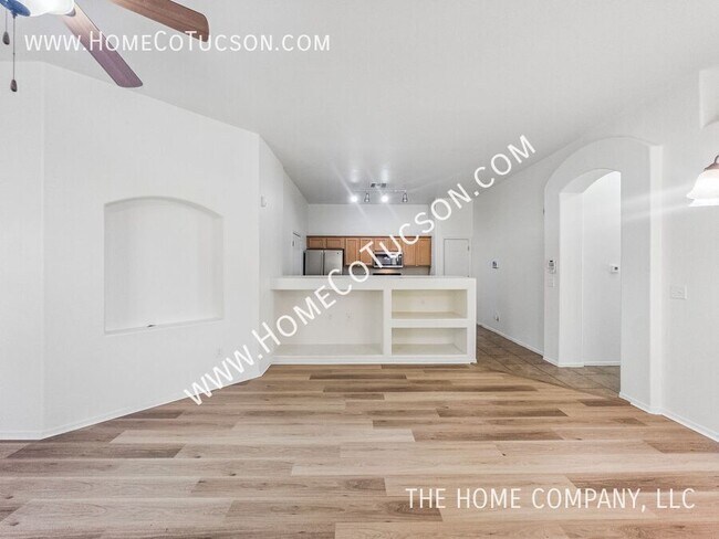 Building Photo - 6039 S Avenida Las Monjas