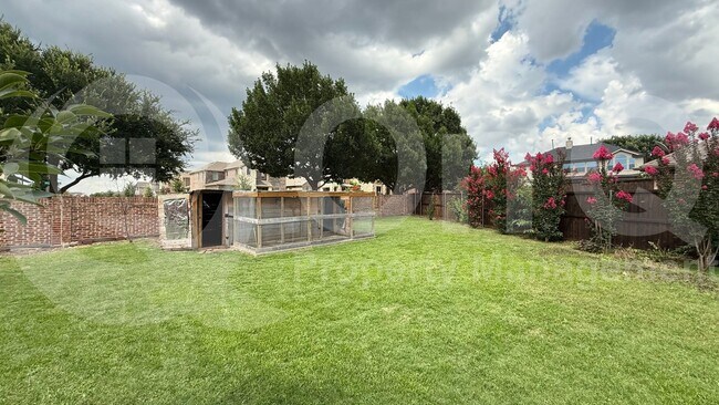 Building Photo - 9584 Park Garden Dr
