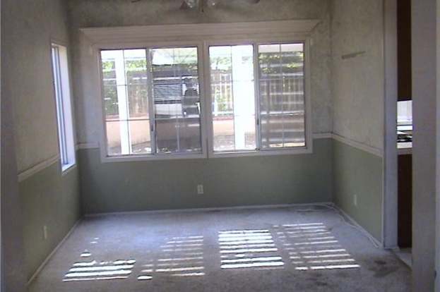 Building Photo - 30097 Shoreline Dr