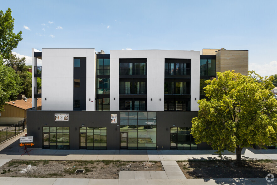 Building Entrance - Maven Lofts