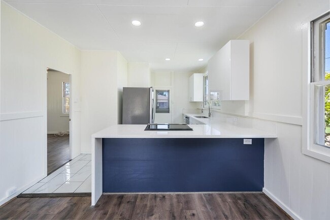 Building Photo - 91-1127-1127 Hapua St