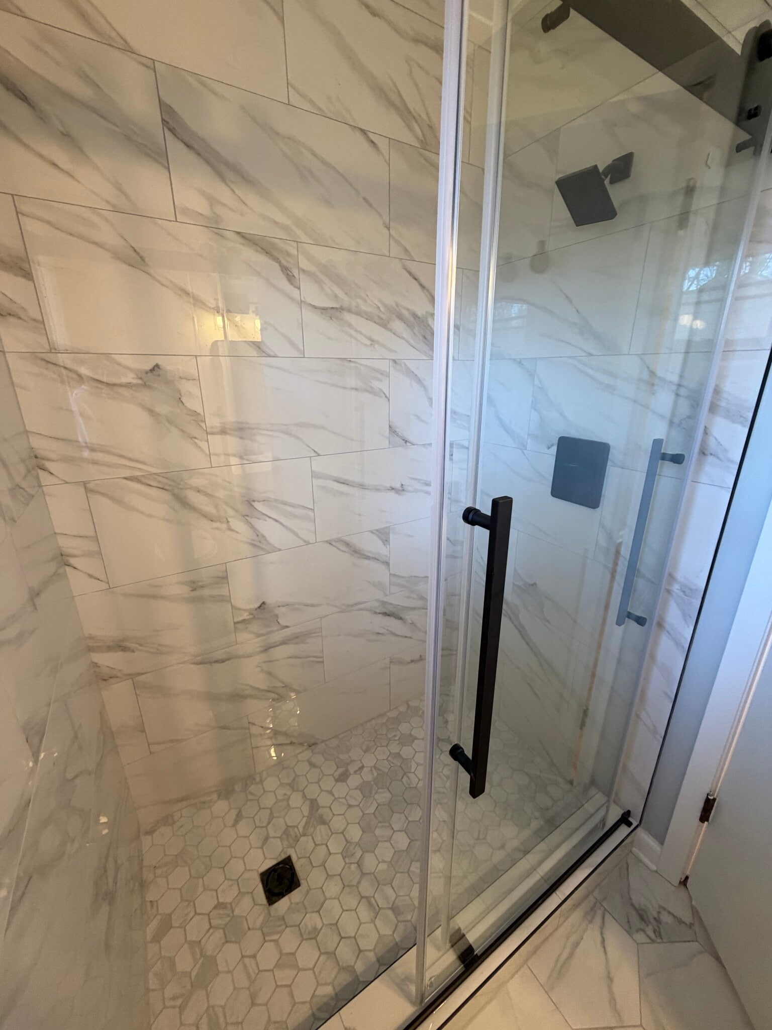 Building Photo - 5121 Lynbar Ave