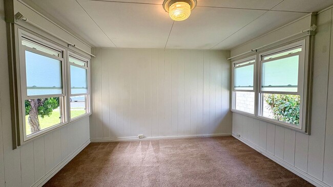 Building Photo - Available Now!! 3 BED/2.5BA + Large Carport, Yard!!