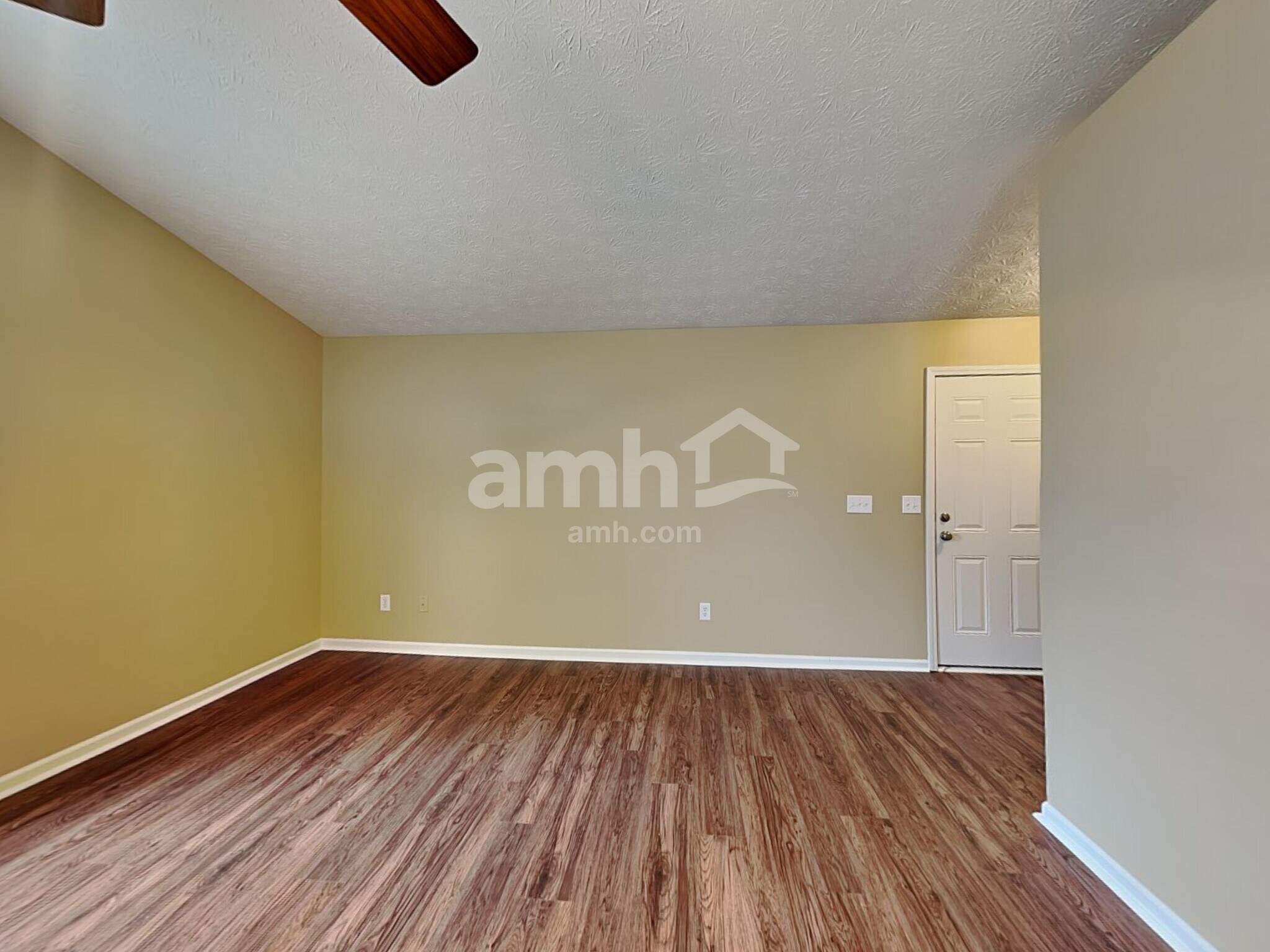 Building Photo - 1169 Frogs Leap