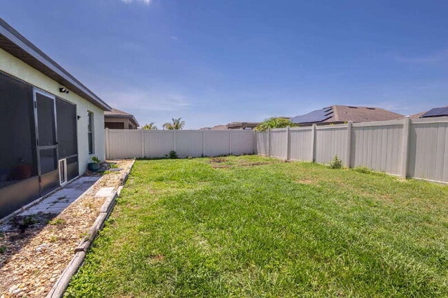 Building Photo - 633 Chatham Walk Dr
