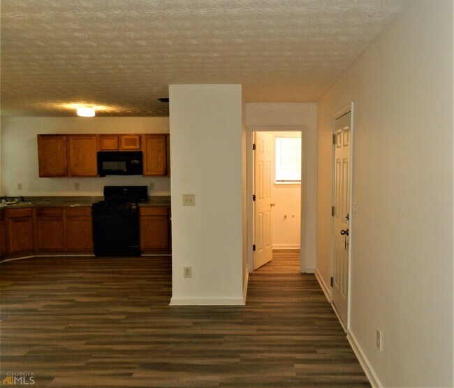 Building Photo - 20 Chantilly Pl