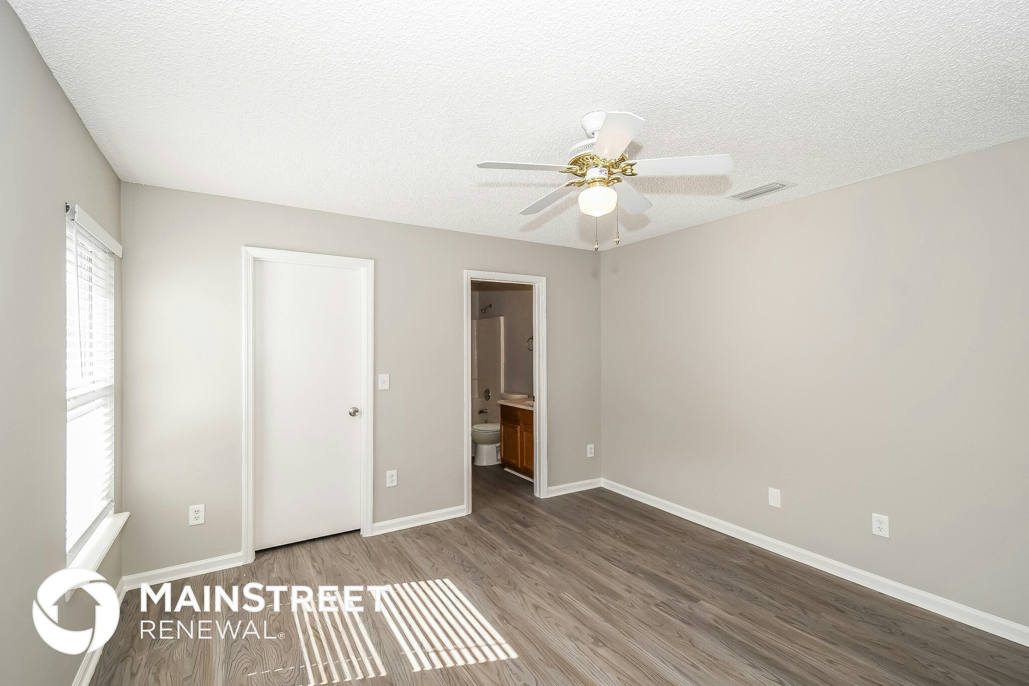 Building Photo - 7878 Cherry Blossom Dr S