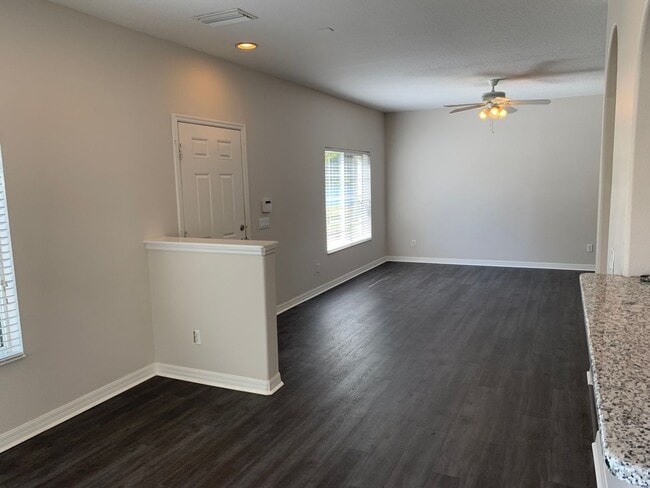 Building Photo - GORGEOUS 3 BEDROOM, 2.5 BATHROOM TOWNHOME LOCATED IN THE HERITAGE HARBOUR COMMUNITY AT LIGHTHOUSE...