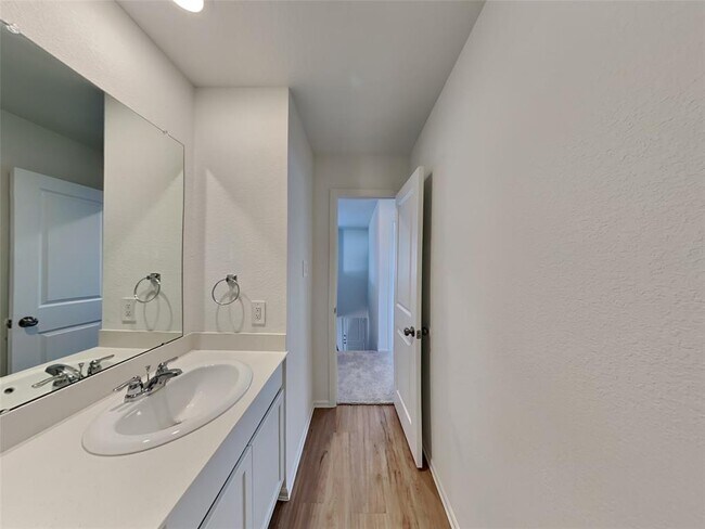 Building Photo - 3023 Twisted Myrtle Dr