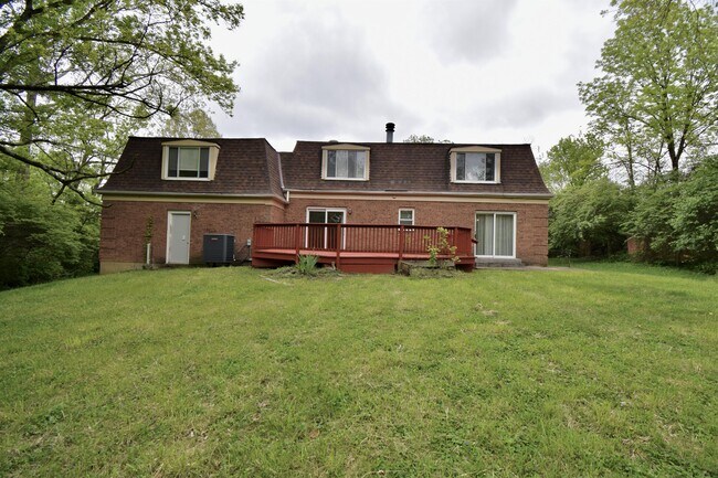 Building Photo - 9571 Beech Dr