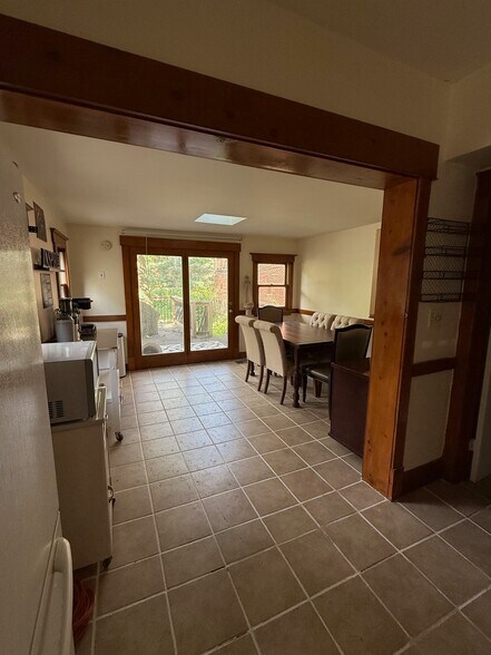 Kitchen - 10354 S Walden Pky